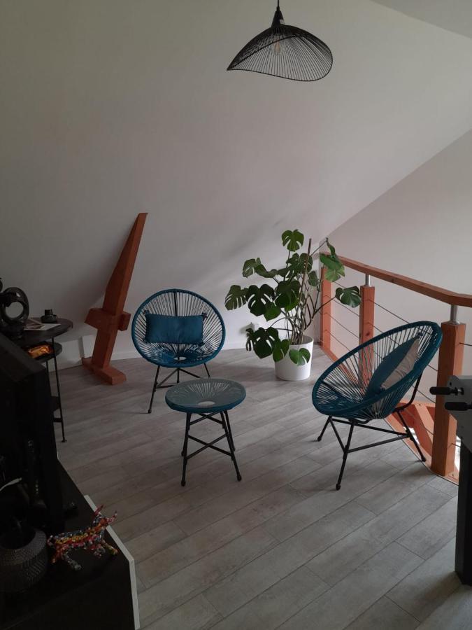 Chambre Dans Un Ecrin De Verdure Angrie Eksteriør billede